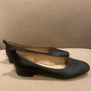 Lifestride Cameo black ballet flats size 9.5 excellent used condition classy